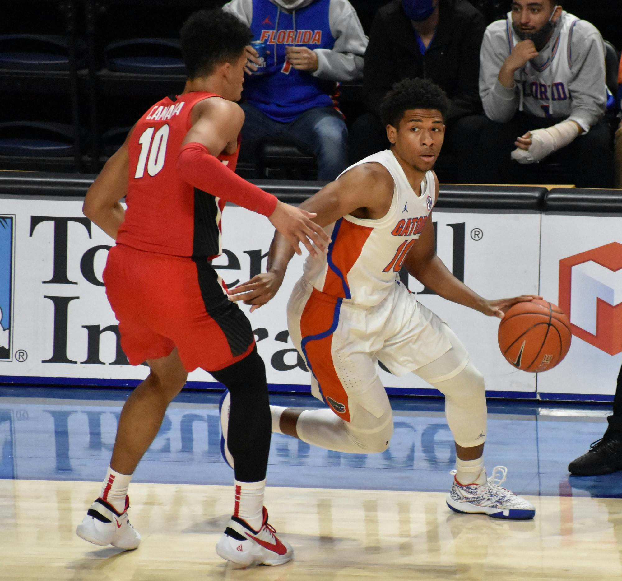 If the Gators come out with the right defensive intensity, they will create turnovers and prevent the Tigers’ offense from establishing a rhythm. Photo from UF-Georgia game Saturday.