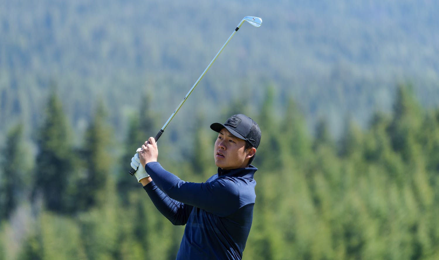 Florida&#x27;s Yuxin Lin of the Florida men&#x27;s golf team competes in the first round of the 2021 NCAA Cle Elum Regional at Tumble Creek Golf Club in Cle Elum, Wash., on May 19, 2021. (Photography by Stephen Brashear/Red Box Pictures)
