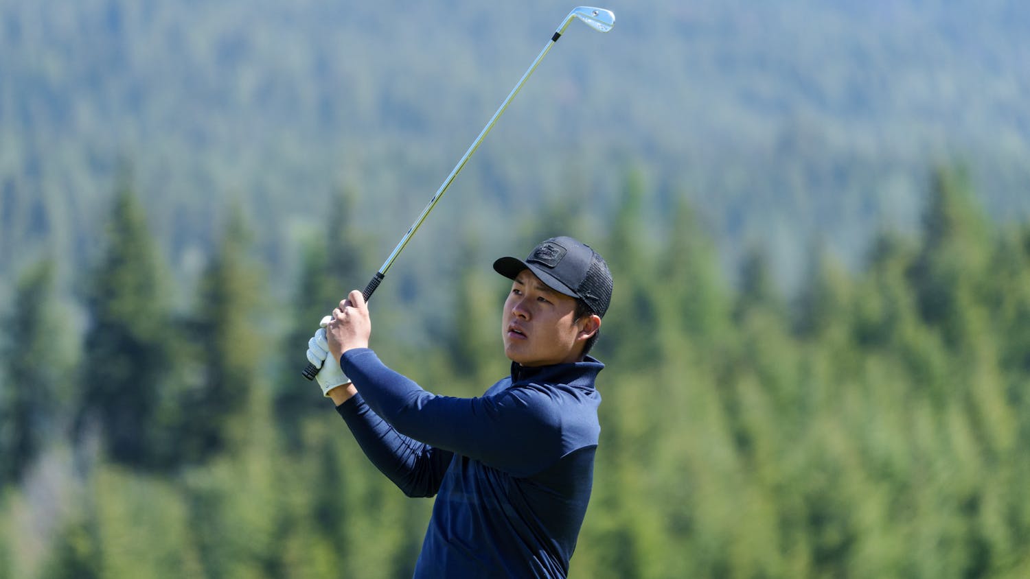 Florida's Yuxin Lin of the Florida men's golf team competes in the first round of the 2021 NCAA  Cle Elum Regional at Tumble Creek Golf Club in Cle Elum, Wash., on May 19, 2021. (Photography by Stephen Brashear/Red Box Pictures)