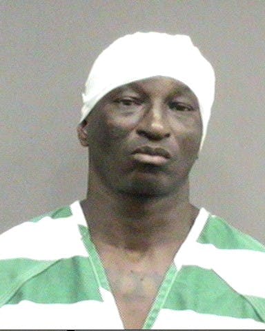 Carl M. Babb, 50, was arrested after police said he snatched a woman’s purse from the Lunchbox restaurant downtown at about 8:50 p.m.