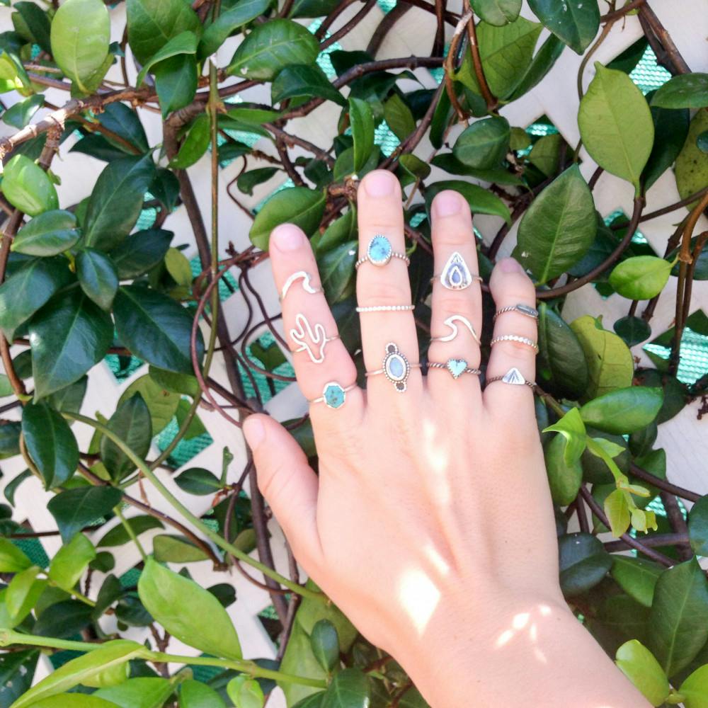 Twenty-year-old UF student Marissa Ogburn makes and sells handmade necklaces and pendants. For her, it’s more than a hobby. It’s a way to pay for school and fund trips overseas.