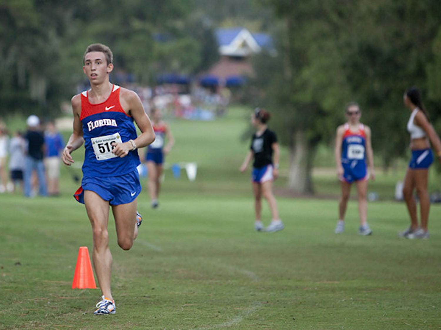 Florida senior Josh Izewski, and younger brother Alex Izewski, are one of two sets of brothers helping motivate the men’s team.