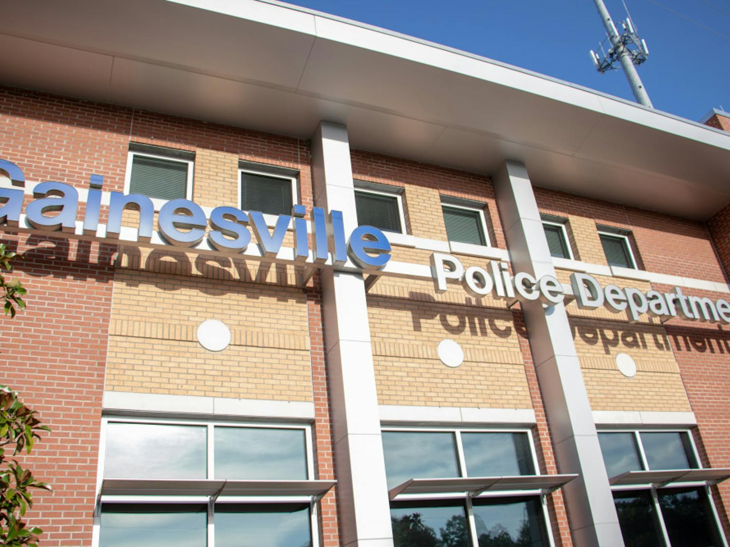 Gainesville Police Department currently has 22 vacancies for officers as contract negotiations for officers on the force are underway. The city and police union are meeting today, and salaries and benefits are on the table.