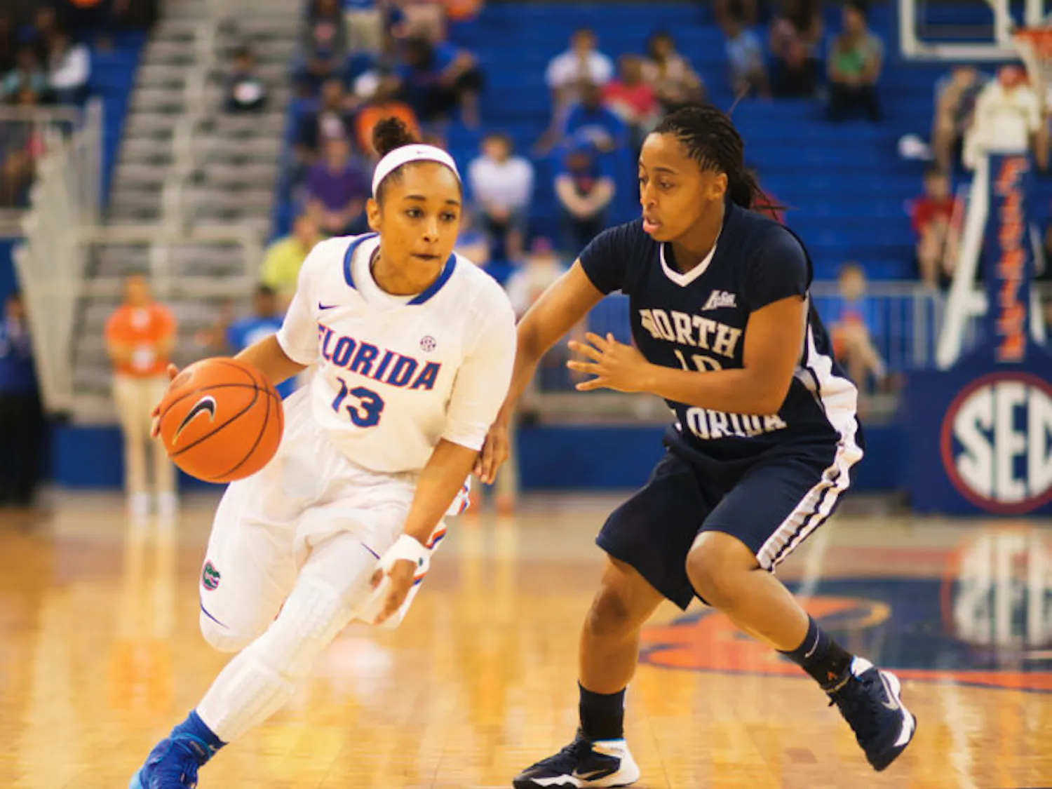Cassie Peoples drives down the lane during Florida’s 88-77 win against North Florida on Nov. 10, 2013, in the O’Connell Center.