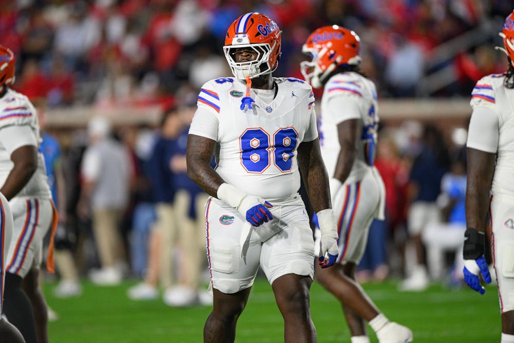 Florida defensive lineman Caleb Banks (88) during warmups before an NCAA college football game, Saturday, Nov. 15, 2025, in Oxford, Miss.