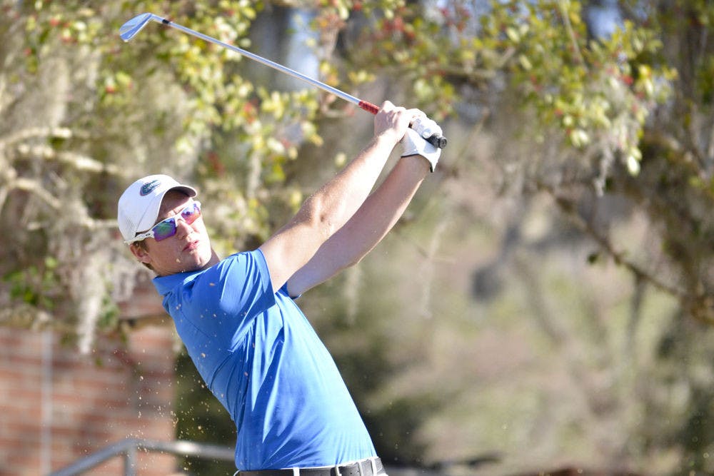 <p>Sam Horsfield hits a shot during Round 2 of the SunTrust Gator Invitational on Feb. 21, 2016, at the Mark Bostick Golf Course.</p>