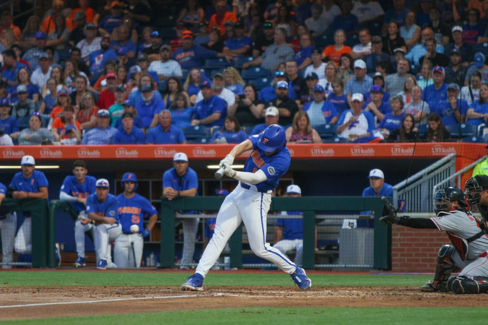 Caglianone ties UF single-season home run record in Gators' win