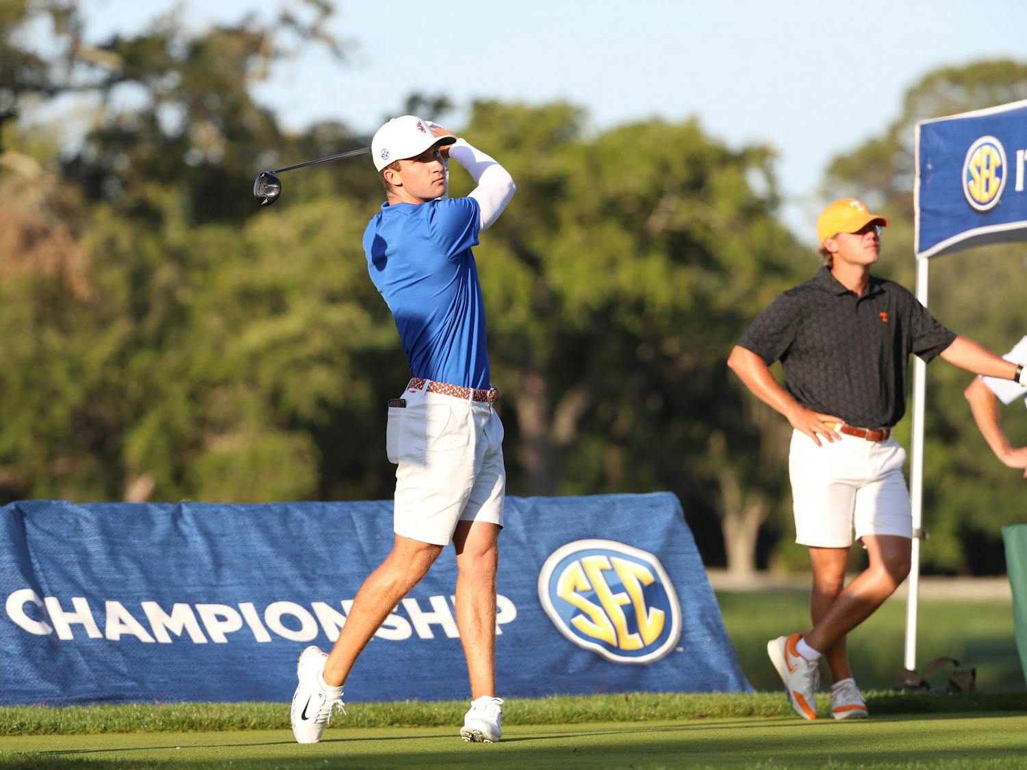 Florida redshirt freshman Matthew Kress swings his club during the Southeastern Conference Championships Thursday, April 20, 2023. / Photo by Leslie White