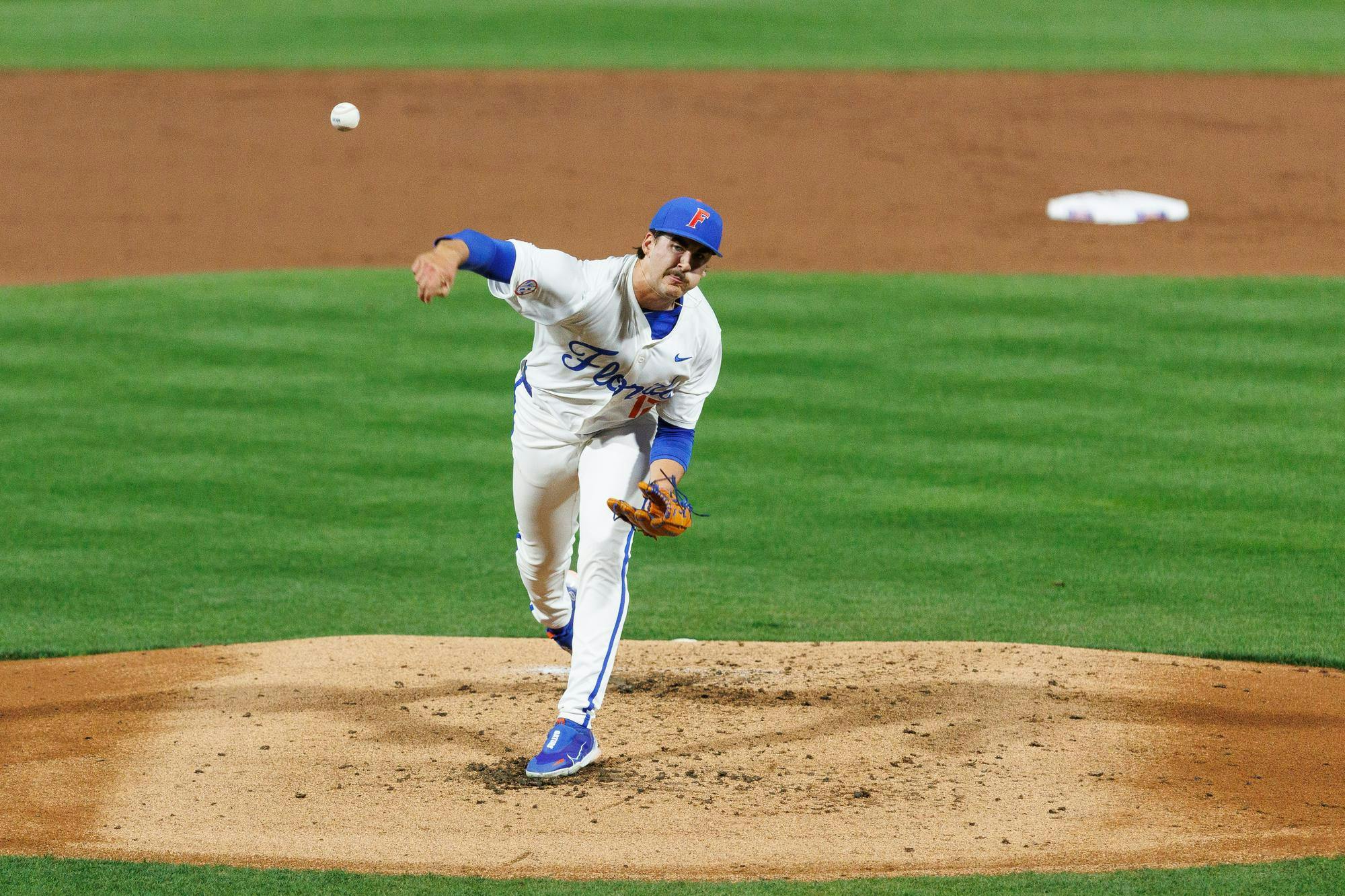 Florida Gators right handed pitcher Liam Peterson pitches during an NCAA Baseball game against Kennesaw State, Friday, Feb. 20, 2026, in Gainesville, Fla.