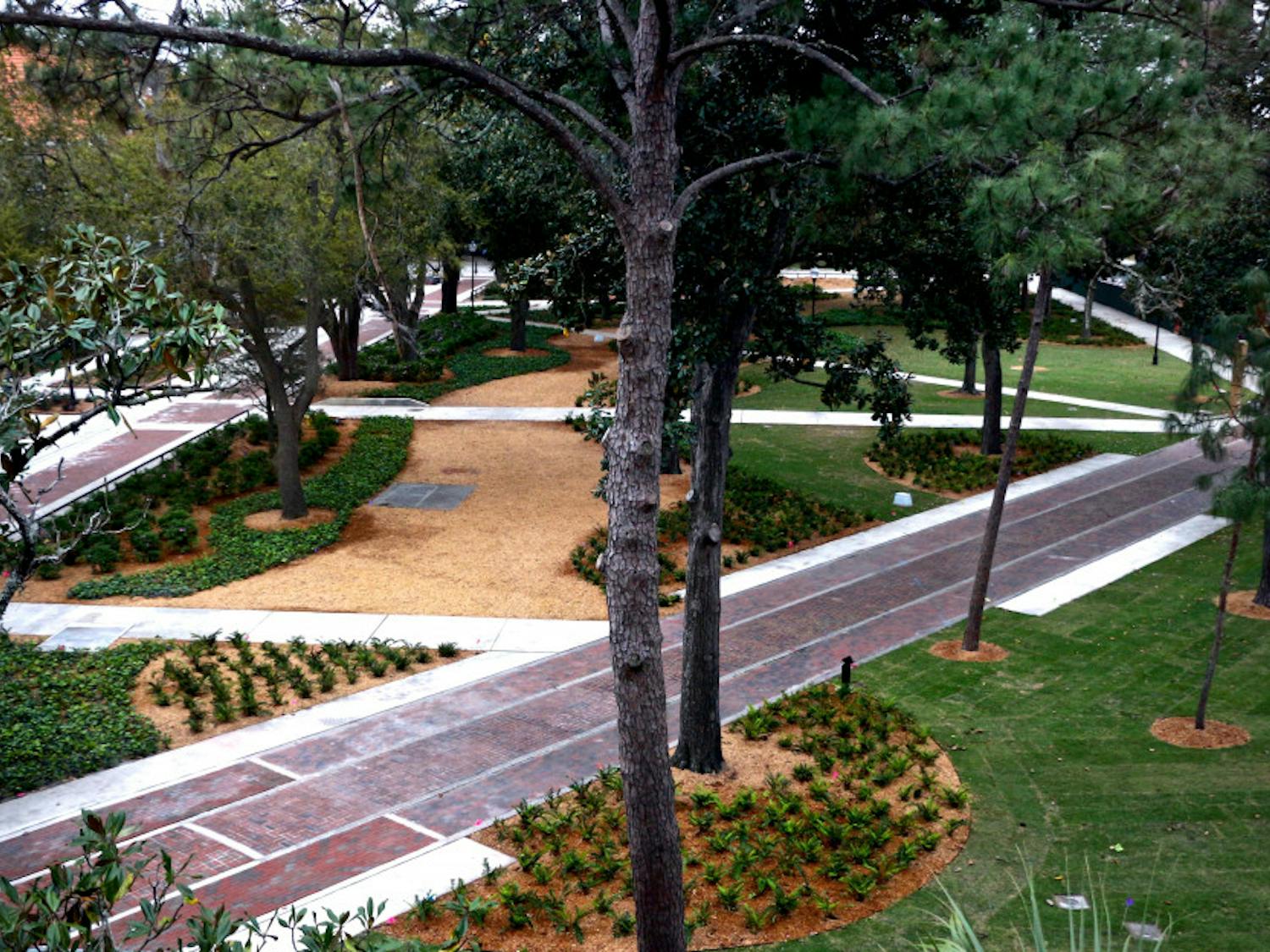 A view of the newly renovated portion of Plaza of the Americas from Library West.