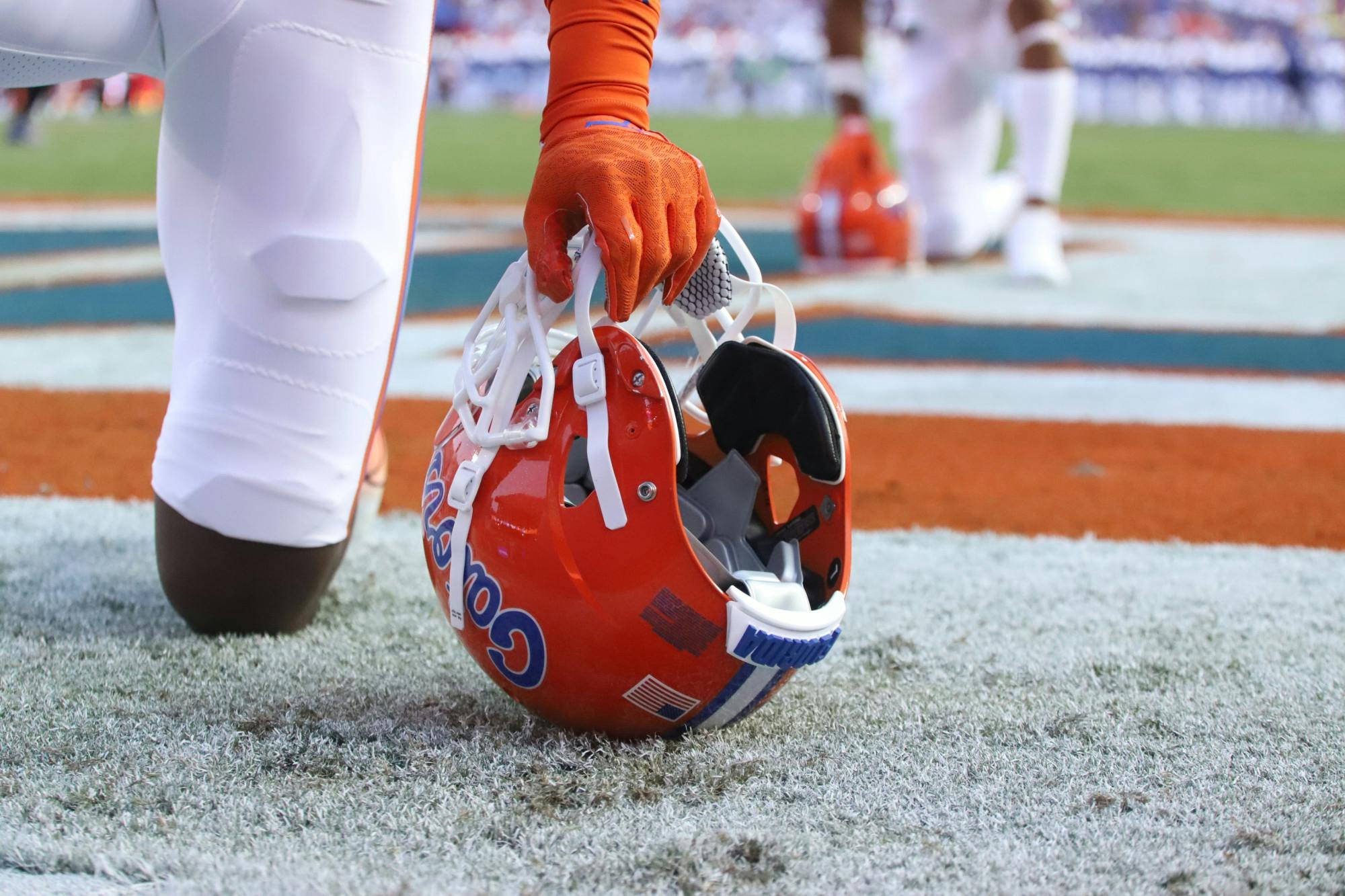 Florida football landed its 15th recruit of the 2022 cycle Wednesday with four-star defensive lineman Jamari Lyons.