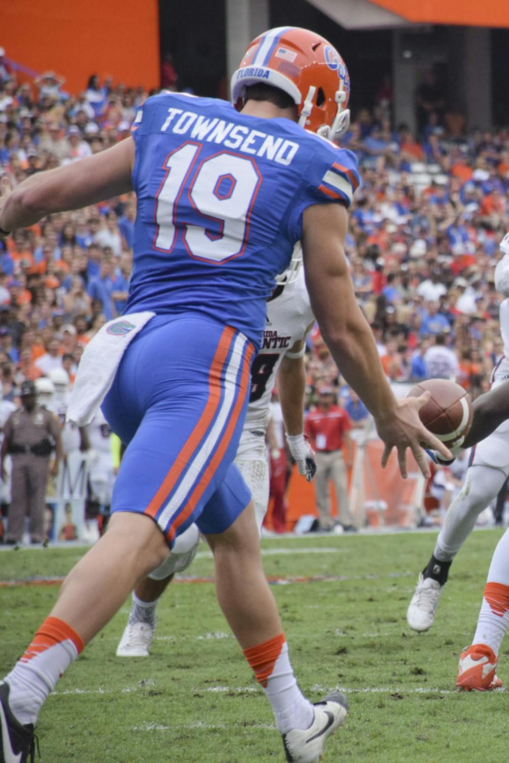 <p>Johnny Townsend punts during Florida's 20-14 overtime win against Florida Atlantic on Nov. 21, 2015, at Ben Hill Griffin Stadium.</p>
