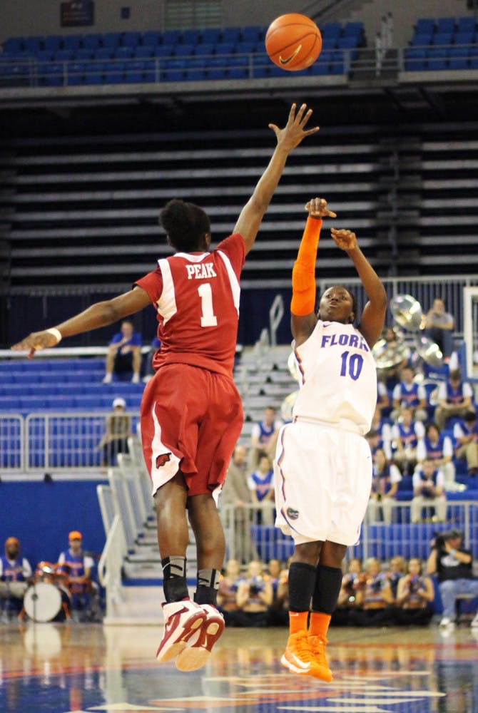 Junior guard Jaterra Bonds shoots during Florida’s 69-58 win against Arkansas on Feb. 28 in the O’Connell Center. Bonds scored 12 points against Winthrop on Monday.