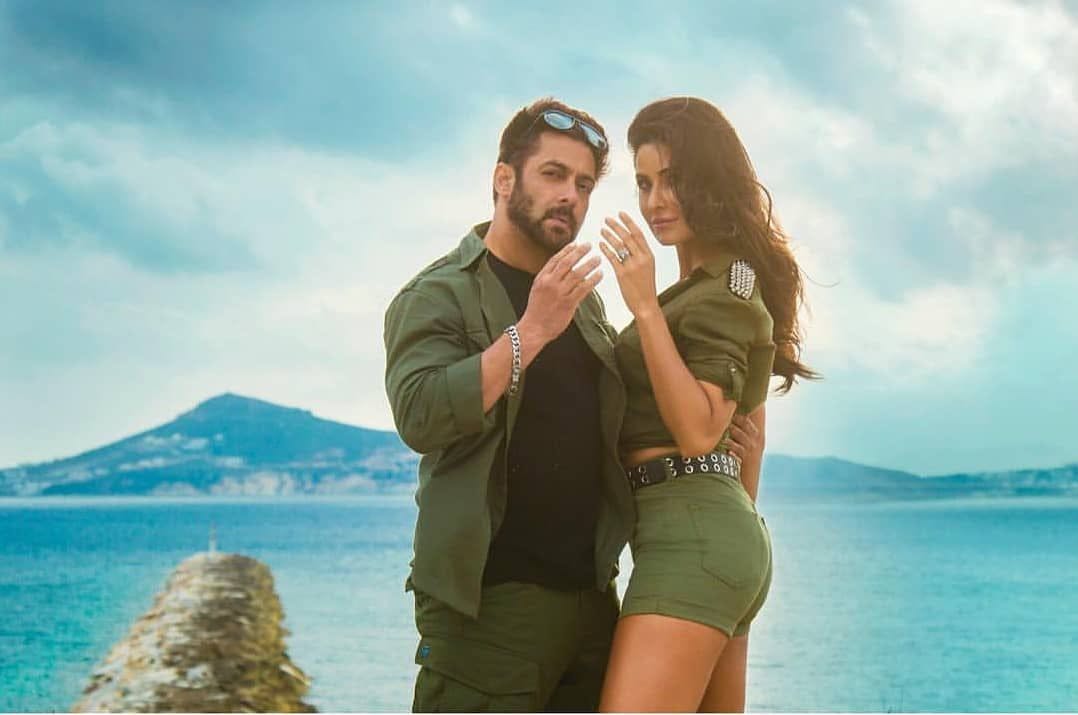 This image is tiger jinda hai movie. In this image Salman Khan and Katrina Kaif shooting a Tinger Jinda Hai movie song.&nbsp;
