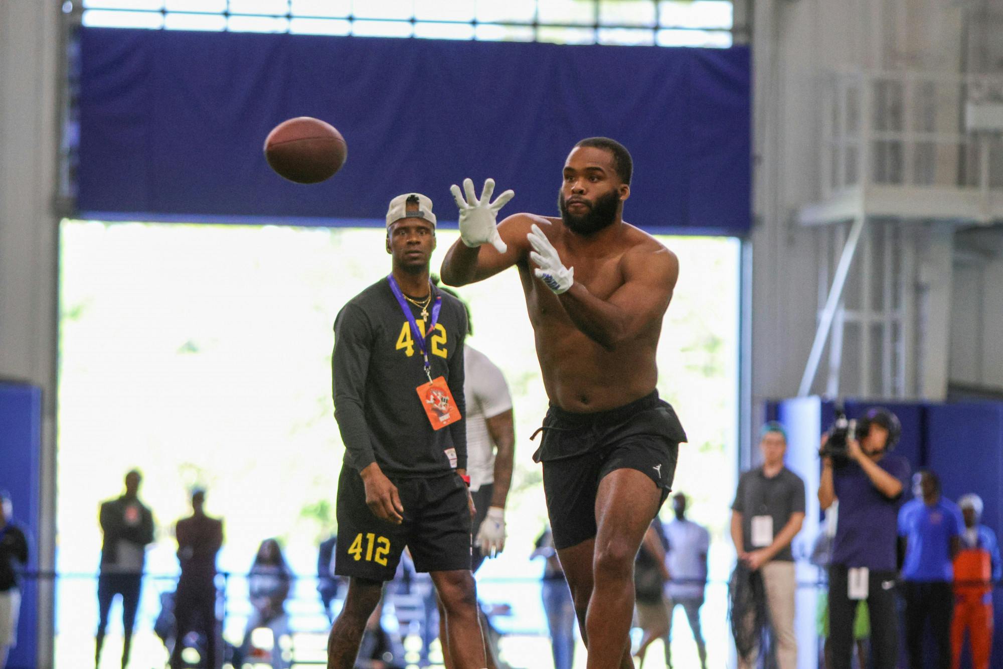 Florida linebacker Amari Burney catches a ball during Florida's 2023 Pro Day Thursday, March 30, 2023.