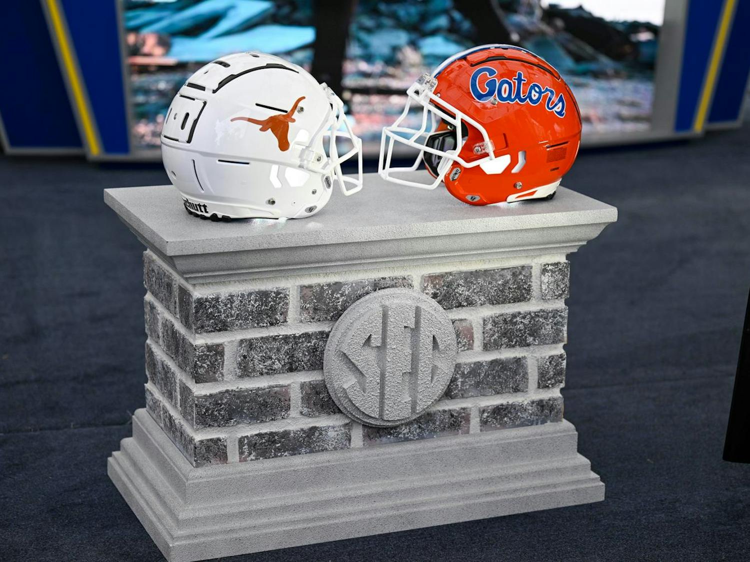 Texas Longhorns and the Florida Gators face-off on Saturday, Oct. 4, 2025, at Ben Hill Griffin Stadium in Gainesville, Fla.