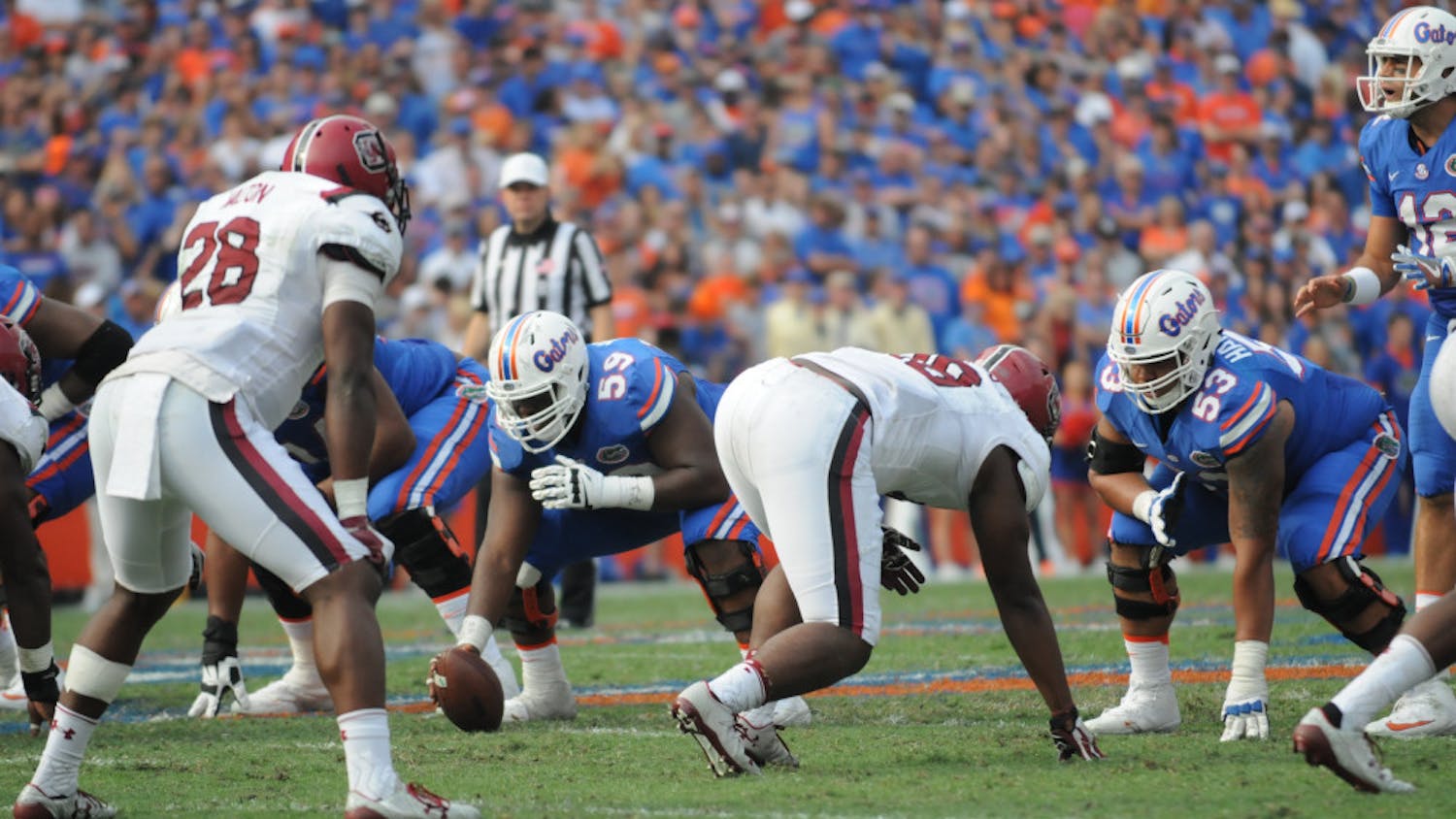 T.J. McCoy (59) prepares to snap the ball during Florida's win against South Carolina on Nov. 12, 2016, at Ben Hill Griffin Stadium.