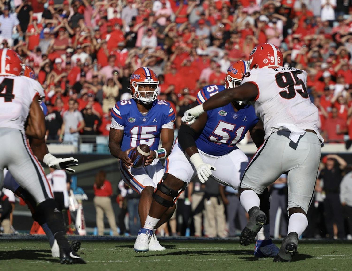 Florida quarterback Anthony Richardson drops back during Florida&#x27;s game against Georgia Oct. 30, 2021. All eyes will be on the Gators signal caller Saturday night when UF opens its season by hosting the Utah Utes. 