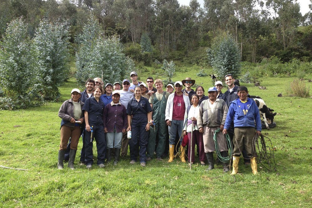 UF students in the veterinary division of UF’s Project HEAL (Health, Education and Learning) pose for a photo with Ecuadorian farmers. UF students are helping Ecuadorian veterinary students set up their own HEAL program to provide free animal healthcare to residents of impoverished areas.