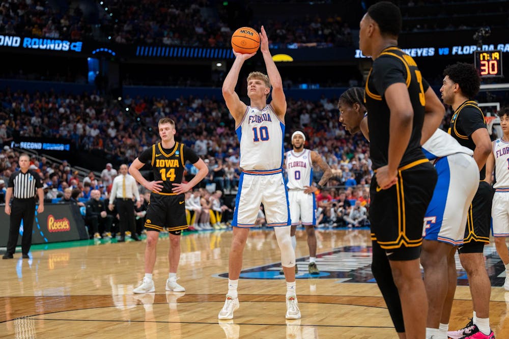 Florida forward Thomas Haugh (10) shoots a free throw during the second half of an NCAA Tournament second round game against Iowa, Sunday, March 22, 2026, in Tampa, Fla.