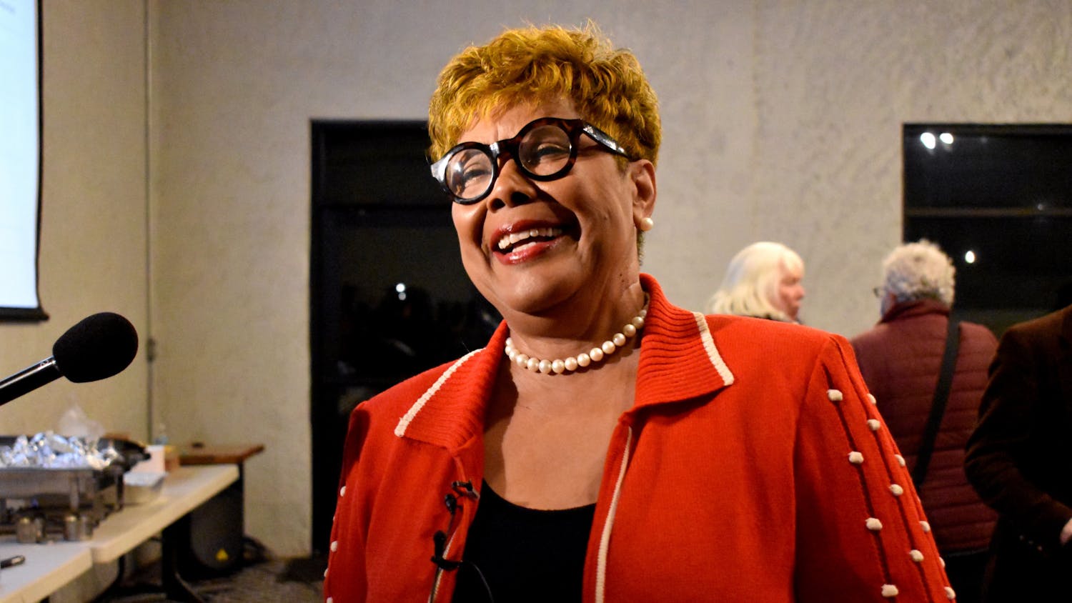 Following 10 weeks of campaigning, Cynthia Moore Chestnut won the Gainesville special runoff election Tuesday by 244 votes. Chestnut led with nearly 51% of the 12,280 ballots cast while Howland had about 49%. The city’s voter turnout for the special run-off election was about 13.6%, a 0.55% increase compared to the November special election.&nbsp;