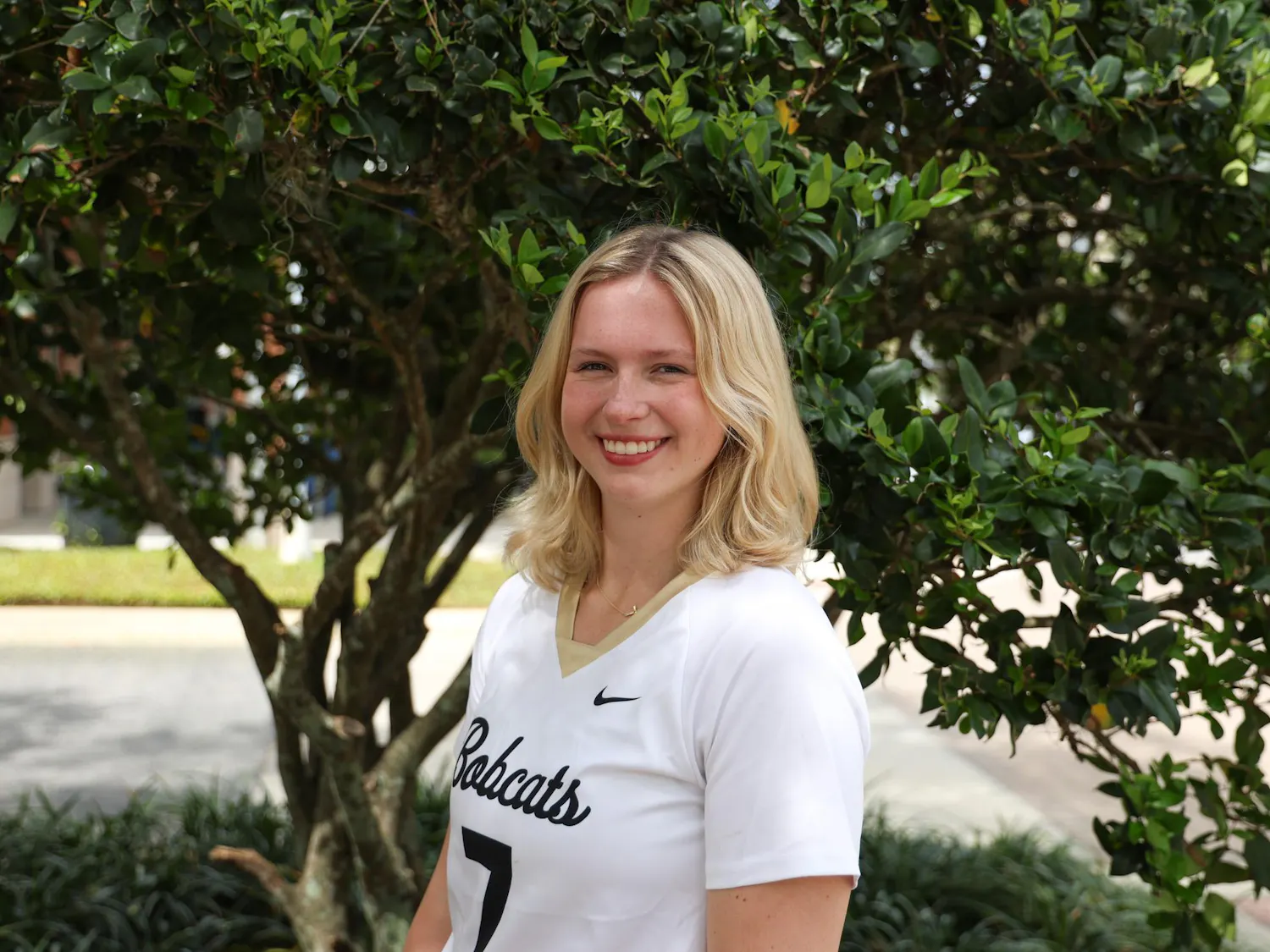 Avery Oyenarte uses ChatGPT to plan her lacrosse training later in the day in Archer, Fla., Monday, March 30, 2026.