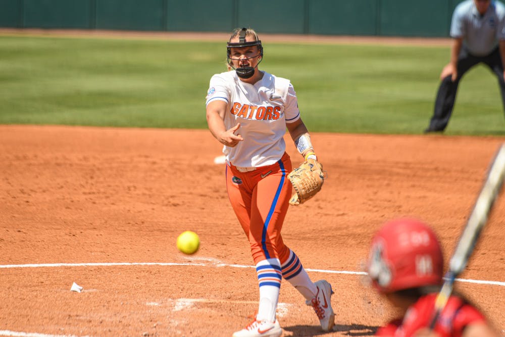 <p><span id="docs-internal-guid-a0d9183f-7fff-4af0-b38c-7328bbeff5e0"><span>Kelly Barnhill went 15 innings in the Gainesville NCAA Regional, giving up no runs on six hits while striking out 14 batters.</span></span></p>