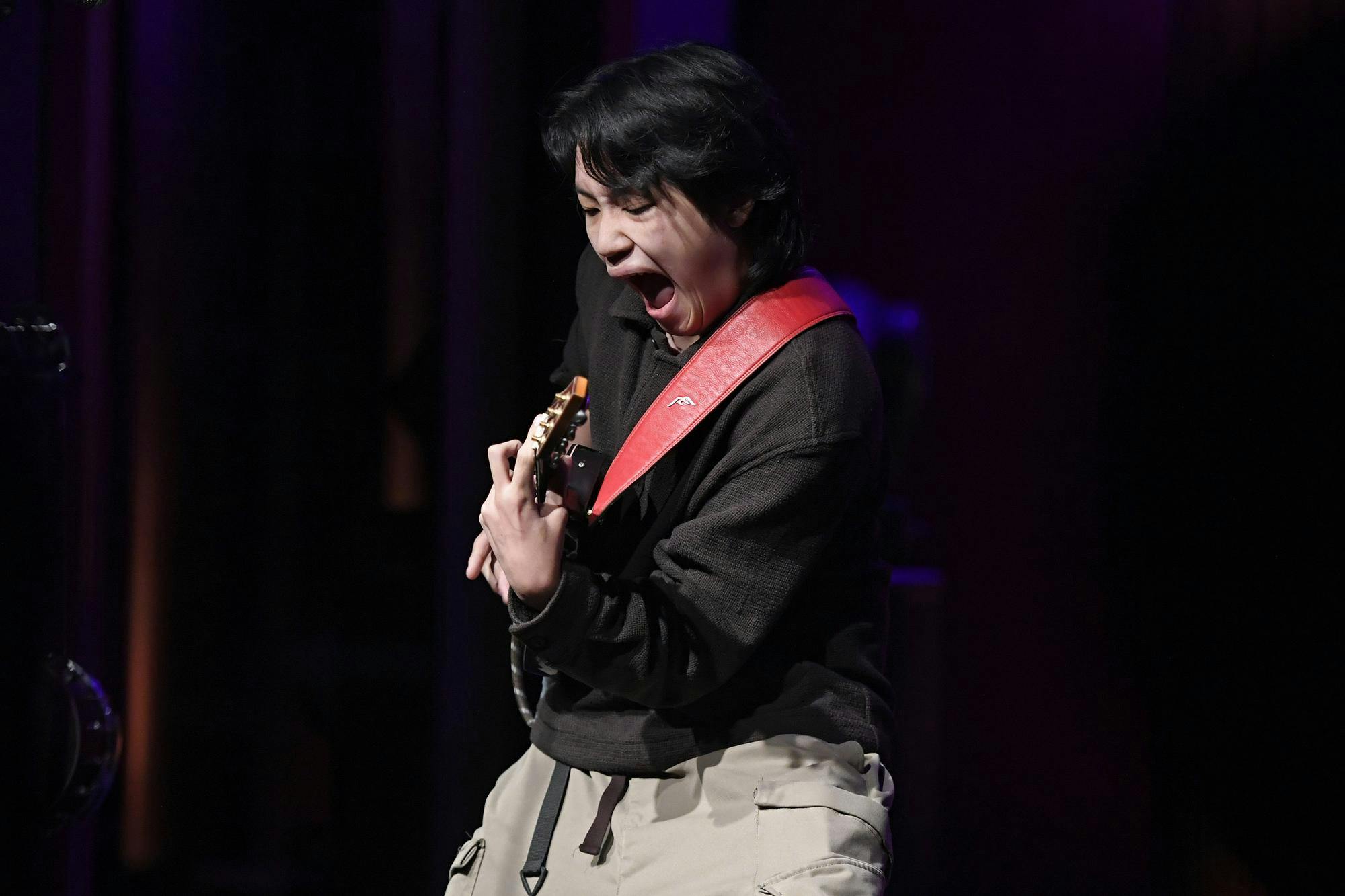 Feng E performs, Monday, Feb. 2, 2026, at Heartwood Soundstage in Gainesville, Fla. 