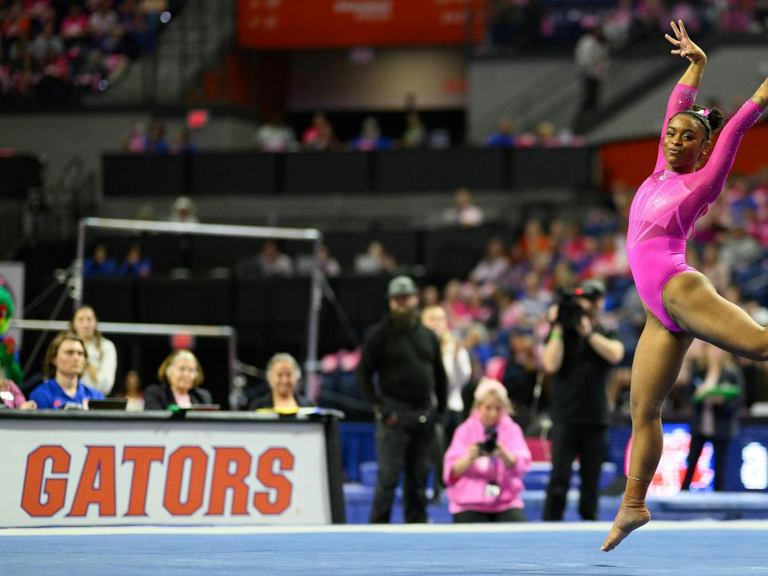 Florida gymnast Selena Harris-Miranda performs on the floor during an NCAA gymnastics meet against Oklahoma, Friday, Feb. 13, 2026, in Gainesville, Fla.