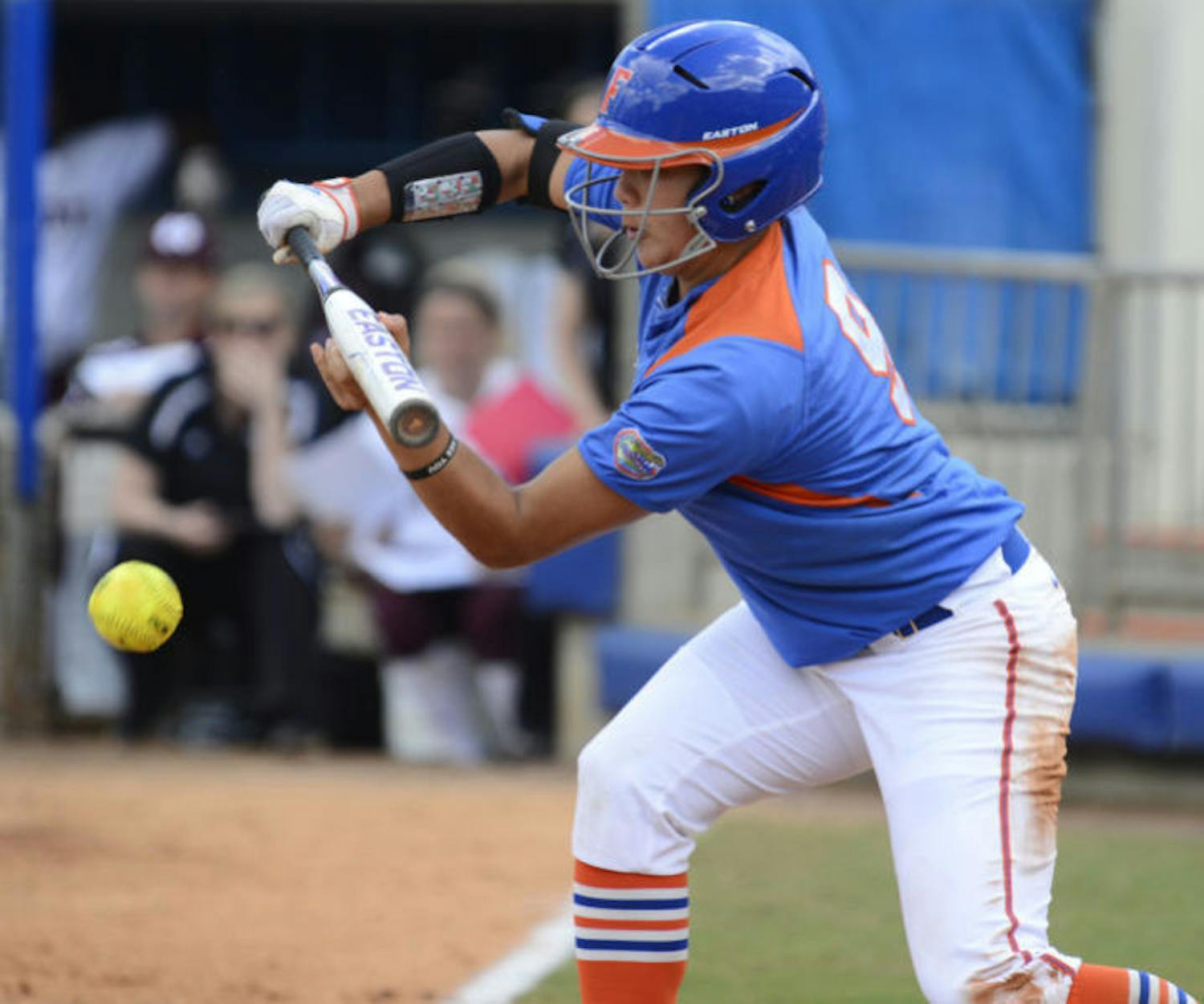 Stephanie Tofft bunts during Florida’s 4-2 win against Mississippi State on April 7, 2013 at Katie Seashole Pressly Stadium.&nbsp;