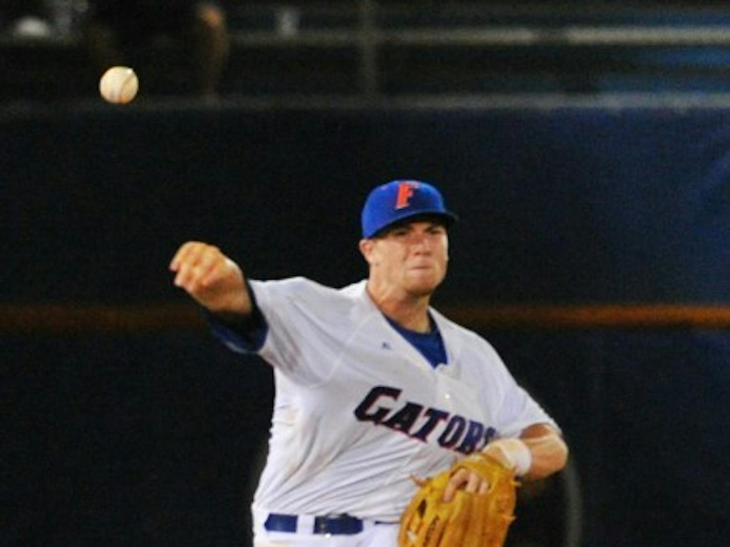 Florida junior shortstop Nolan Fontana said he is working to be a mentor for younger players like freshman Casey Turgeon as the Gators search for a new second baseman.&nbsp;