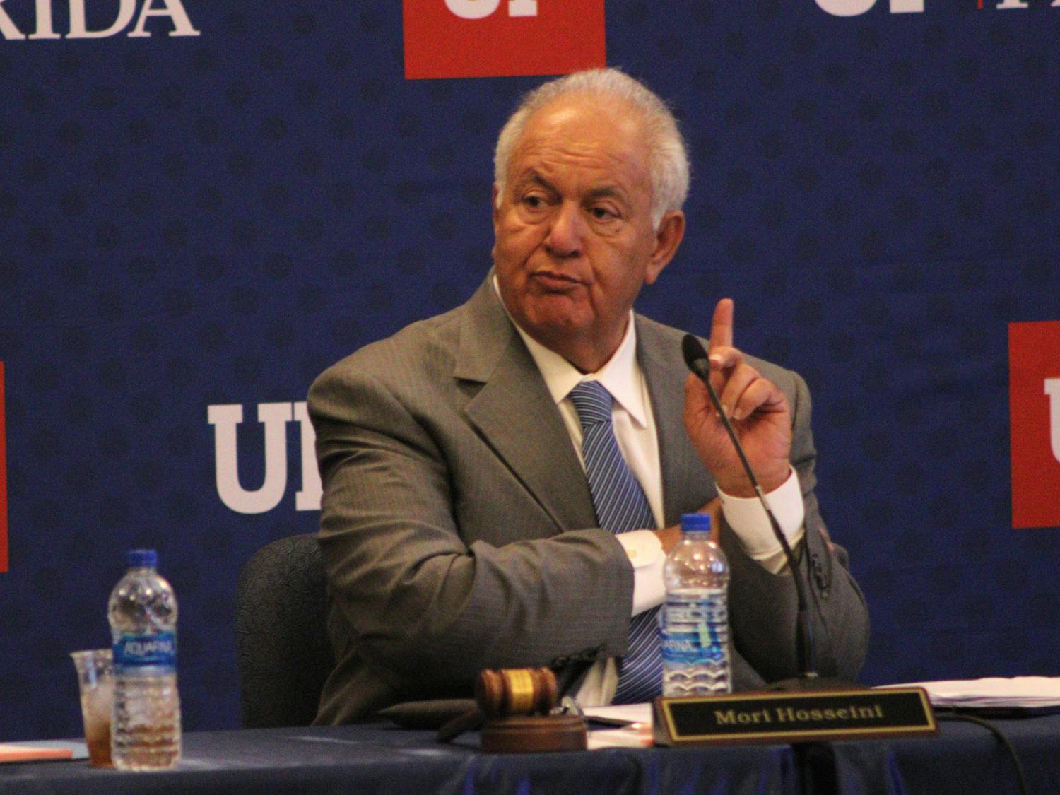 Mori Hosseini, chair of Board of Trustees, initiates the interview of Ben Sasse on Tuesday, Nov. 1, 2022.