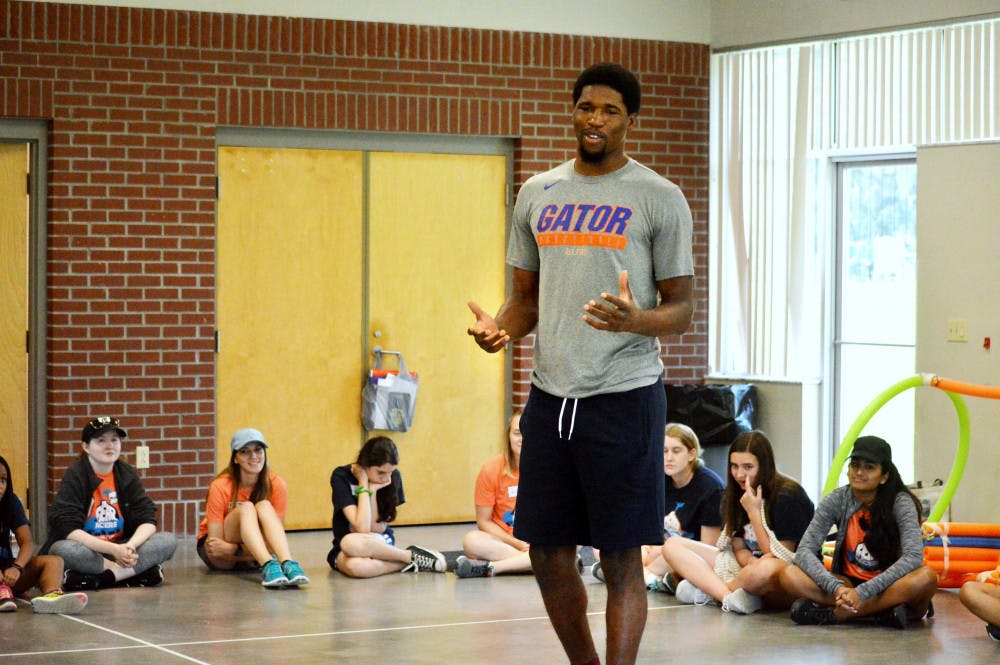 Kavarrius Hayes, a senior on the UF men’s basketball team, shares his experiences of getting outside of his comfort zone with campers from the Fear Facers Summer Camp. 