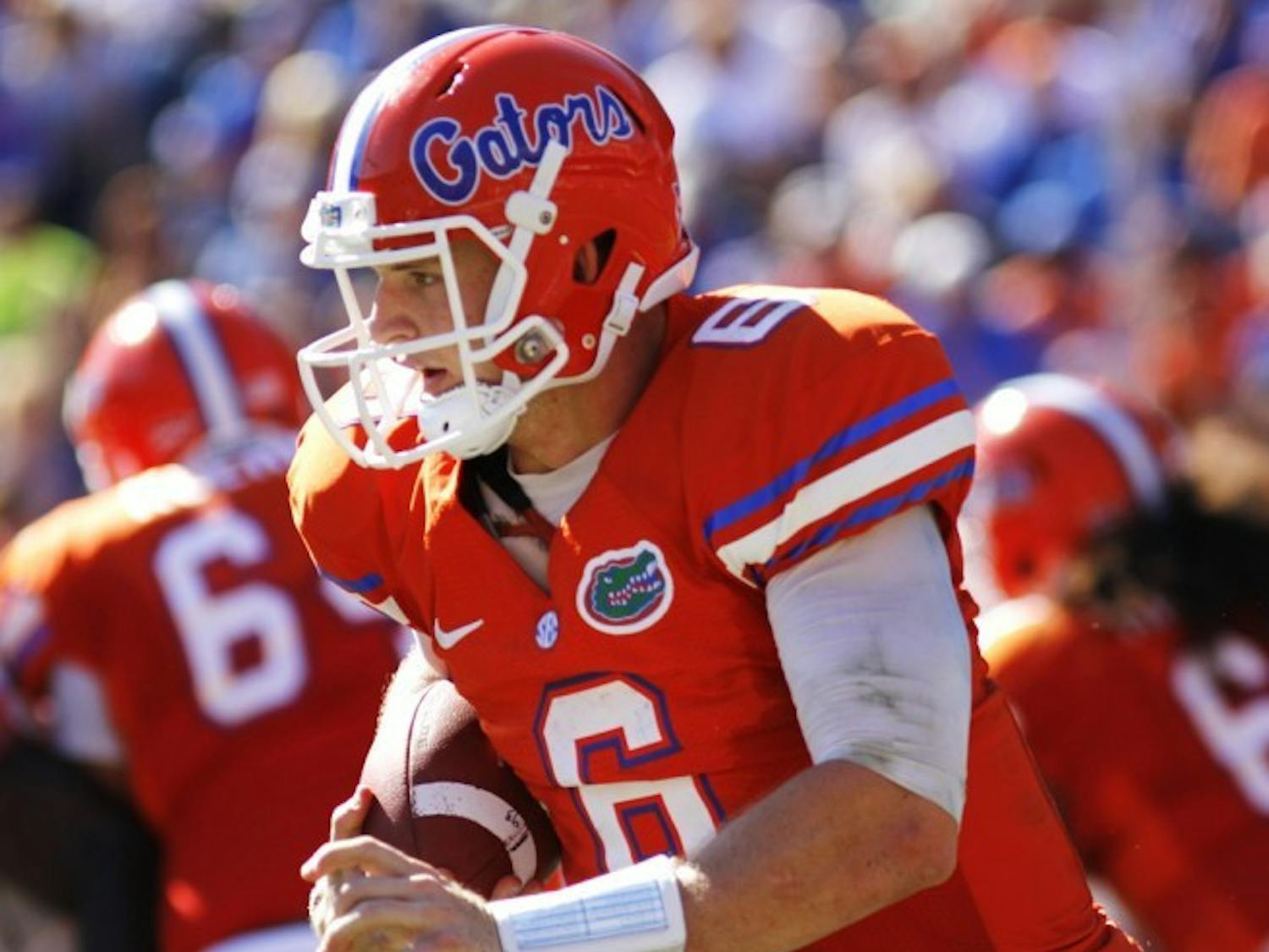 Quarterback Jeff Driskel (6) carries the ball during Florida’s 27-20 victory against Louisiana on Nov. 10 at Ben Hill Griffin Stadium.
