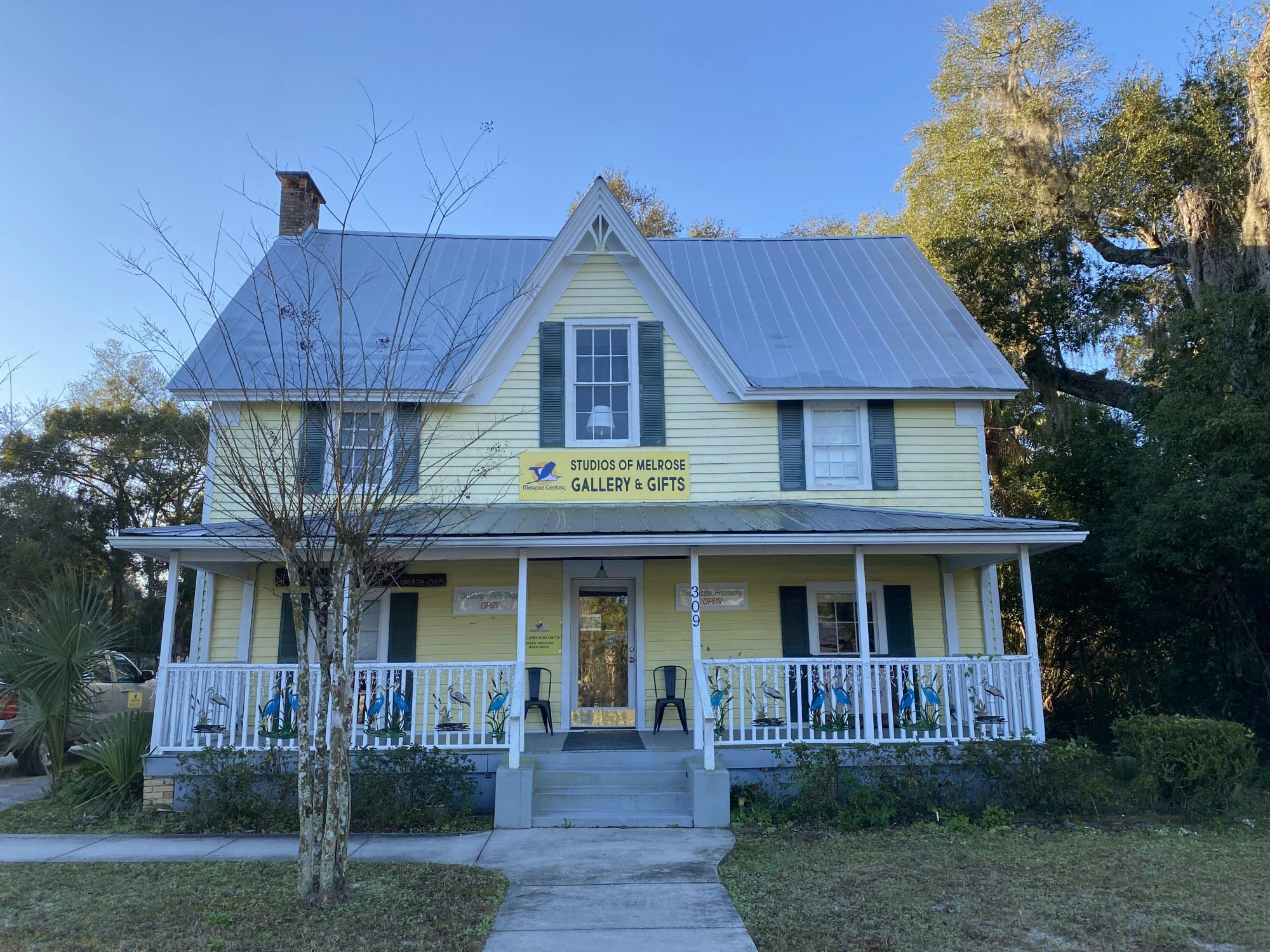 Studios of Melrose Gallery & Gifts in Melrose, Fla.