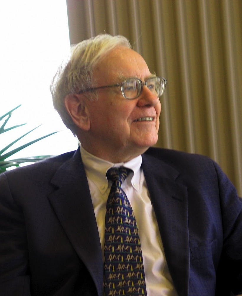 1024px-Warren_Buffett_KU_Visit