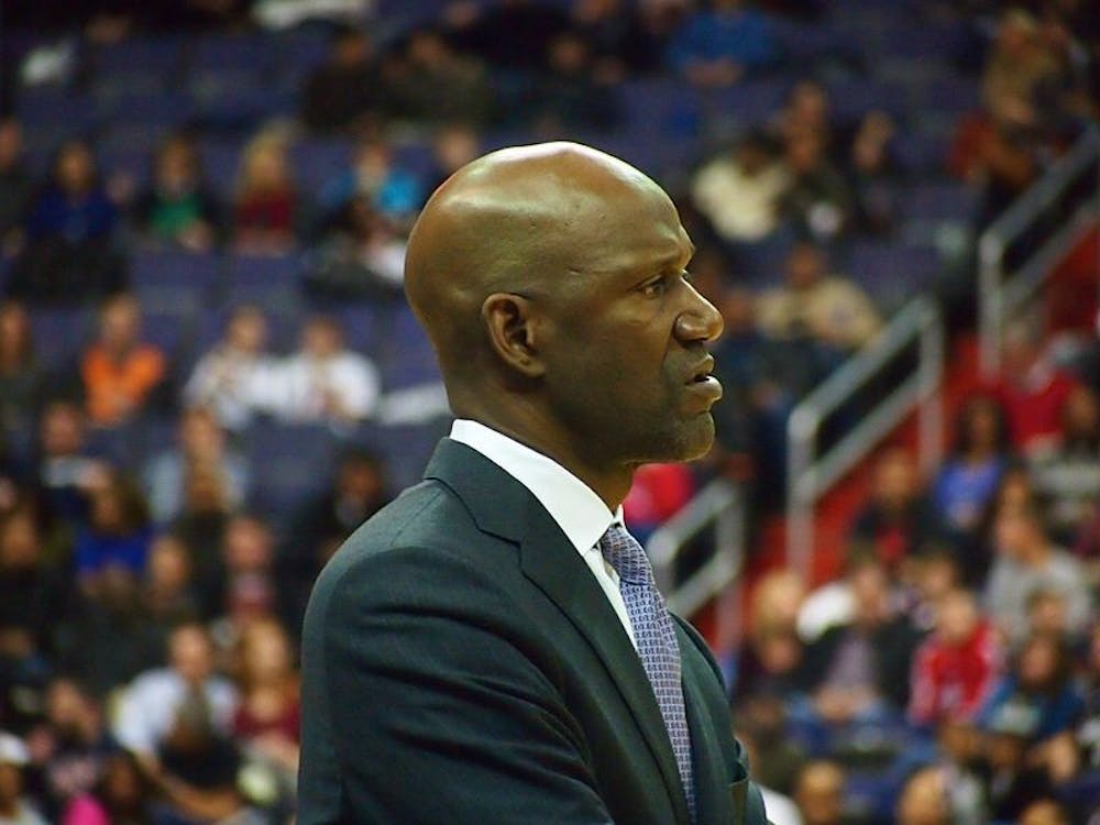 800px-timberwolves-assistant-coach-terry-porter