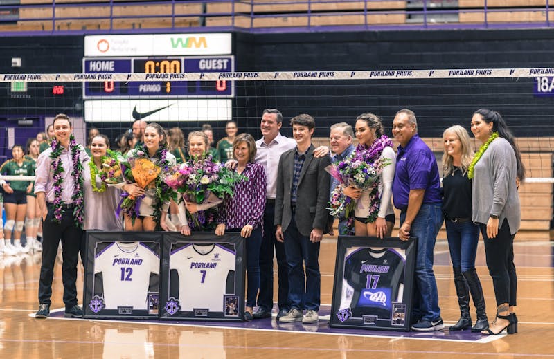 Volleyball loses 3-1 against San Francisco on senior night - The Beacon
