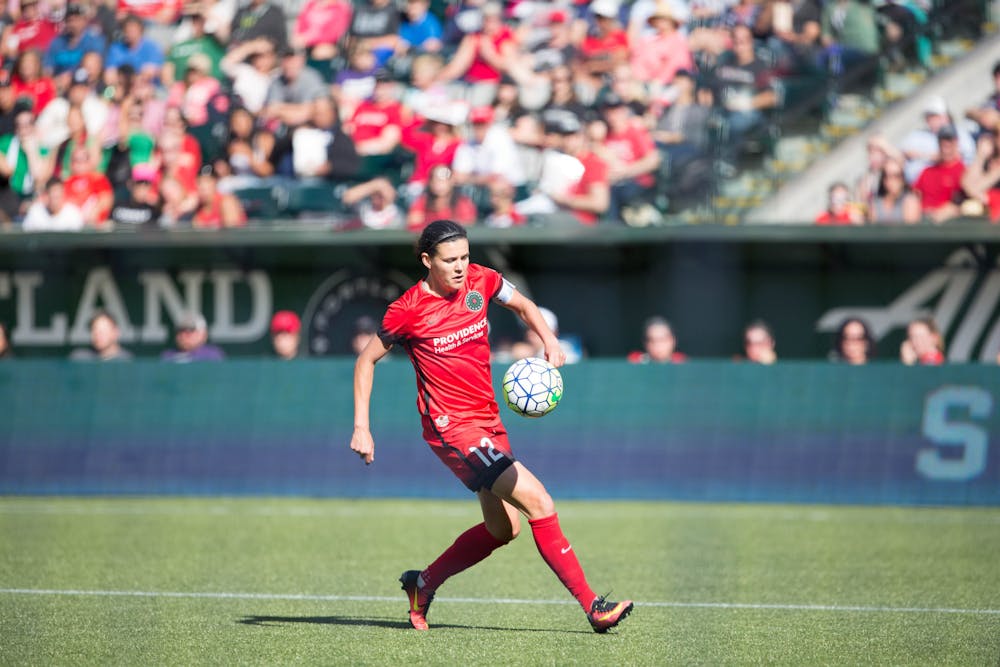 christine-sinclair-2016-09-04-29176865020