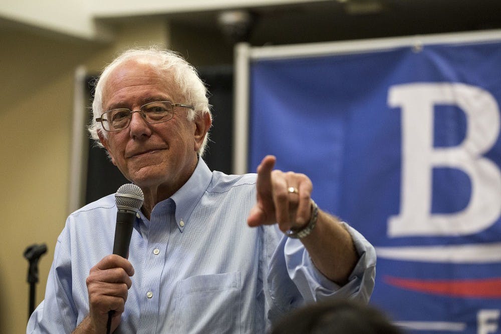 1599px-Bernie_Sanders_(21581179719_571bb5a7ab_c)
