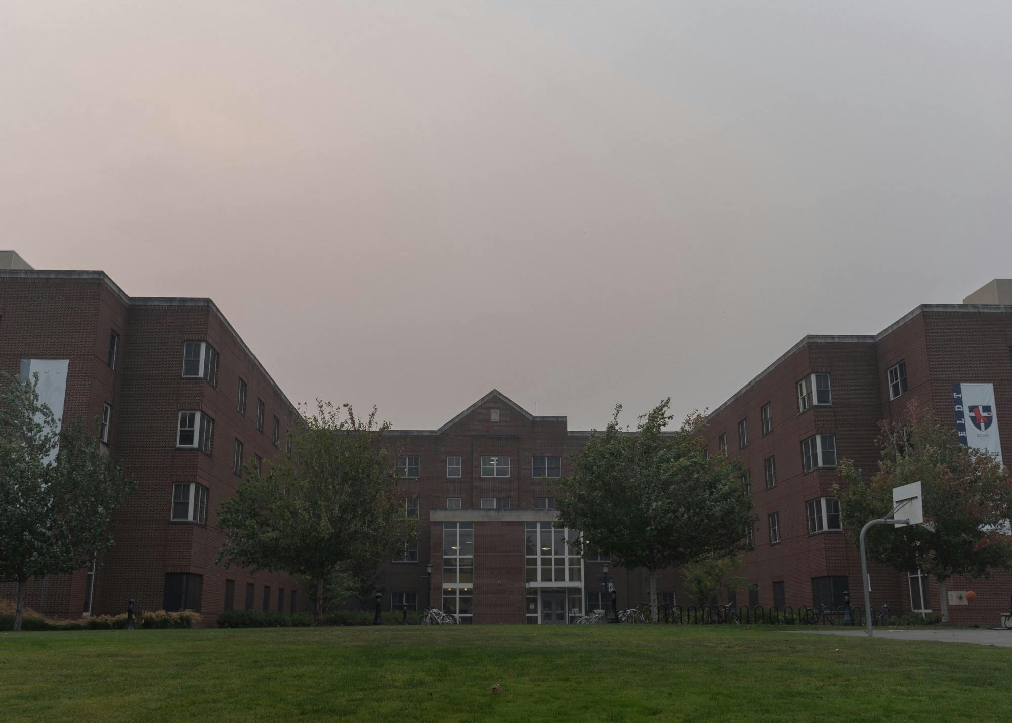 UP student suffers injury after incident in stairwell of Fields-Schoenfeldt Hall