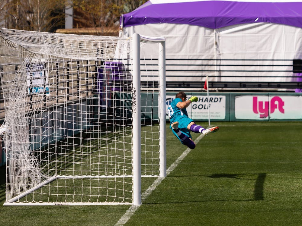 The men's soccer team tied San Fransisco 0-0 in their lone game this week.