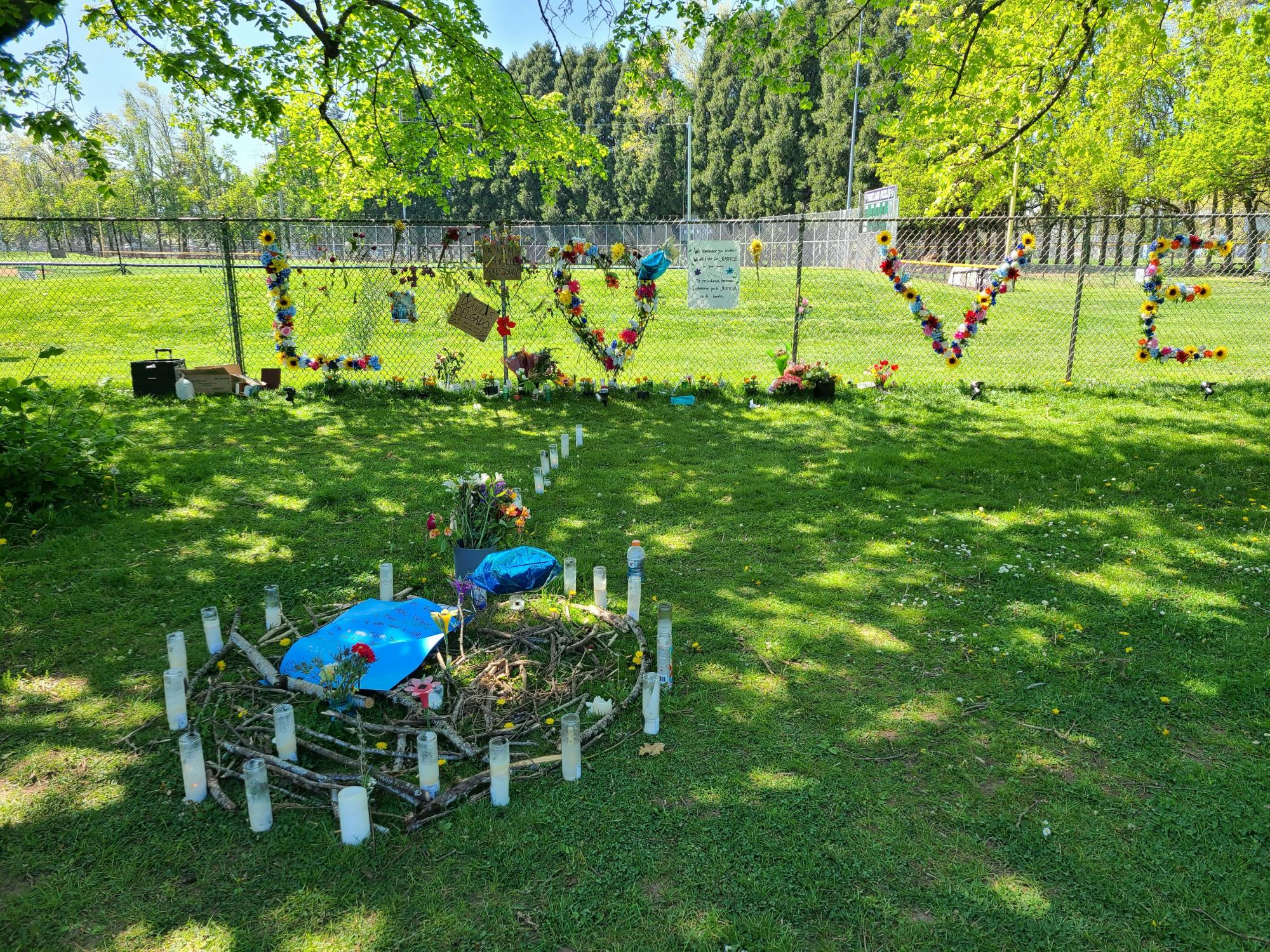 UP nursing students and faculty see aftermath of Lents Park police shooting