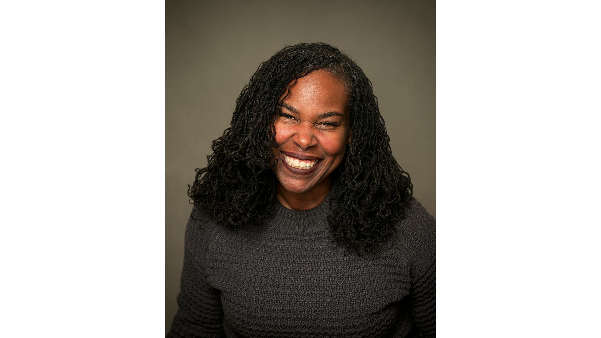 Distinguished Photo Q&A: Schoenfeldt Distinguished Writer Renée Watson discusses Black ...