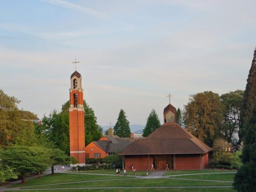  Father Basil Moreau and Brother Andre Bessette served as inspiration for the founders of University of Portland. 