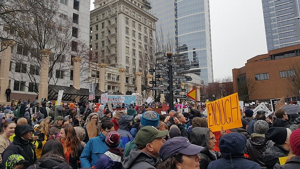 800px-march-for-our-lives-pdx-2018-78