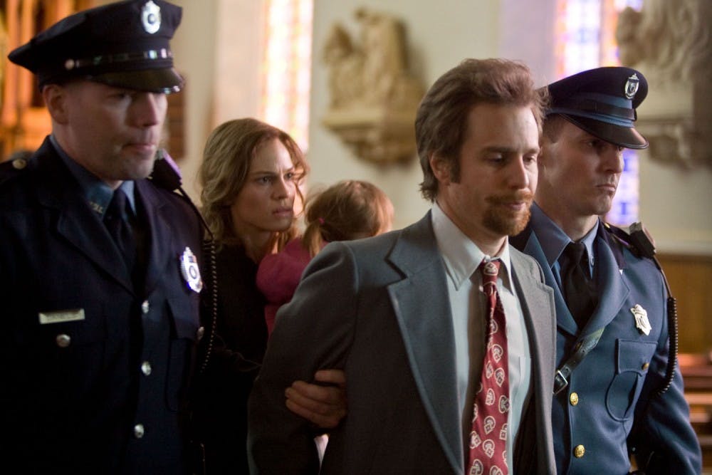 Betty_Anne_Waters _movie_Image_Sam_Rockwell_and_Hilary_Swank