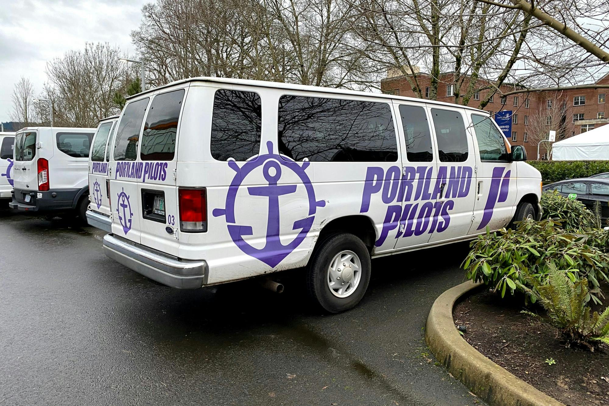 Six vehicles vandalized on campus