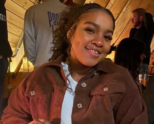 Linked In Photo (002).JPEG