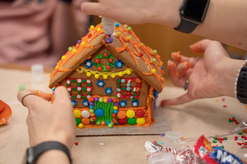 The Society of Asian Scientists and Engineers shared some tips for the perfect gingerbread house this holiday season.
